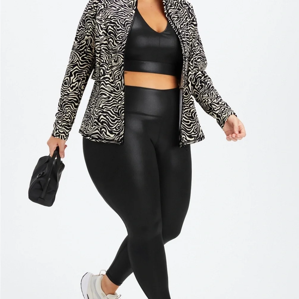 Fabletics XL Marbled Zebra Trinity Performance Activewear Zip Jacket w/ Pockets - Picture 11 of 16